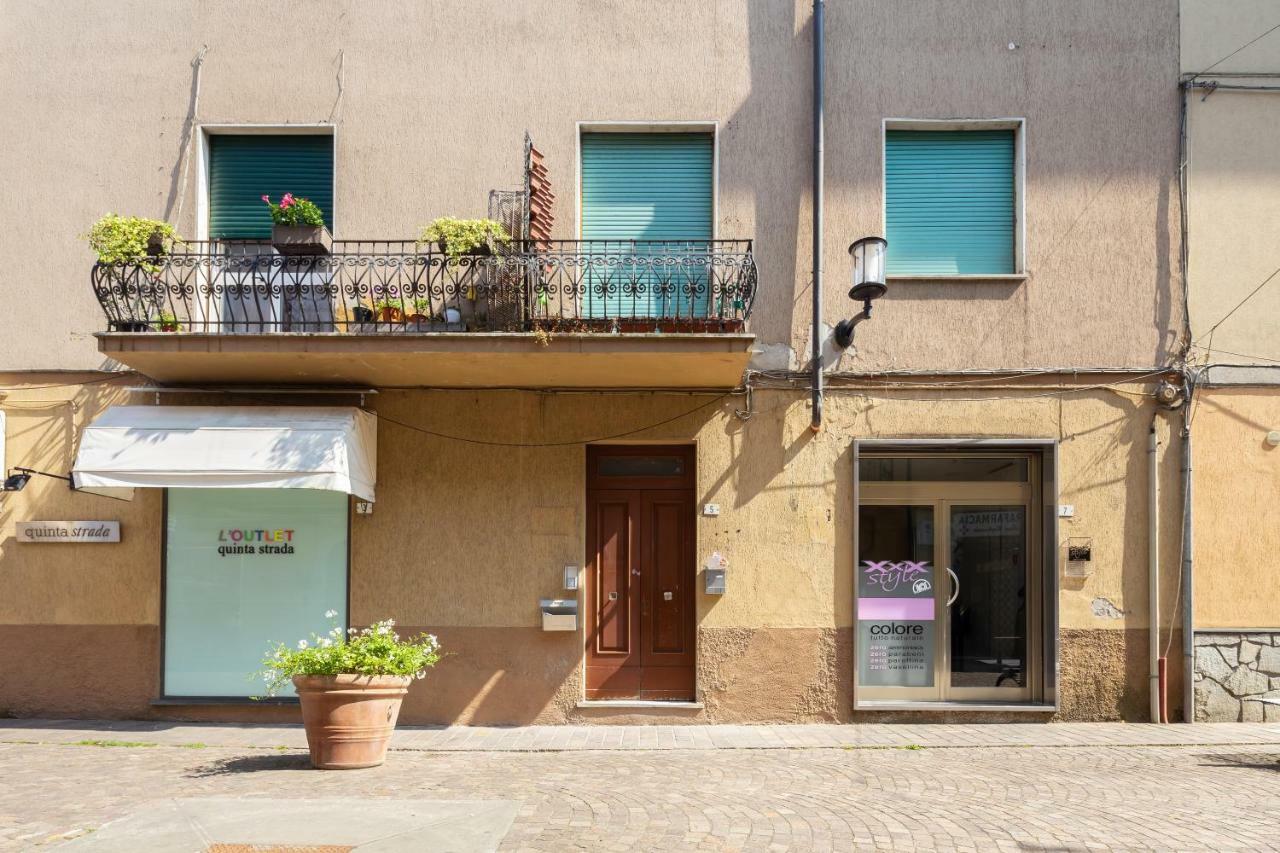 Apartamento Fellini By Luce Stellata Aulla Exterior foto